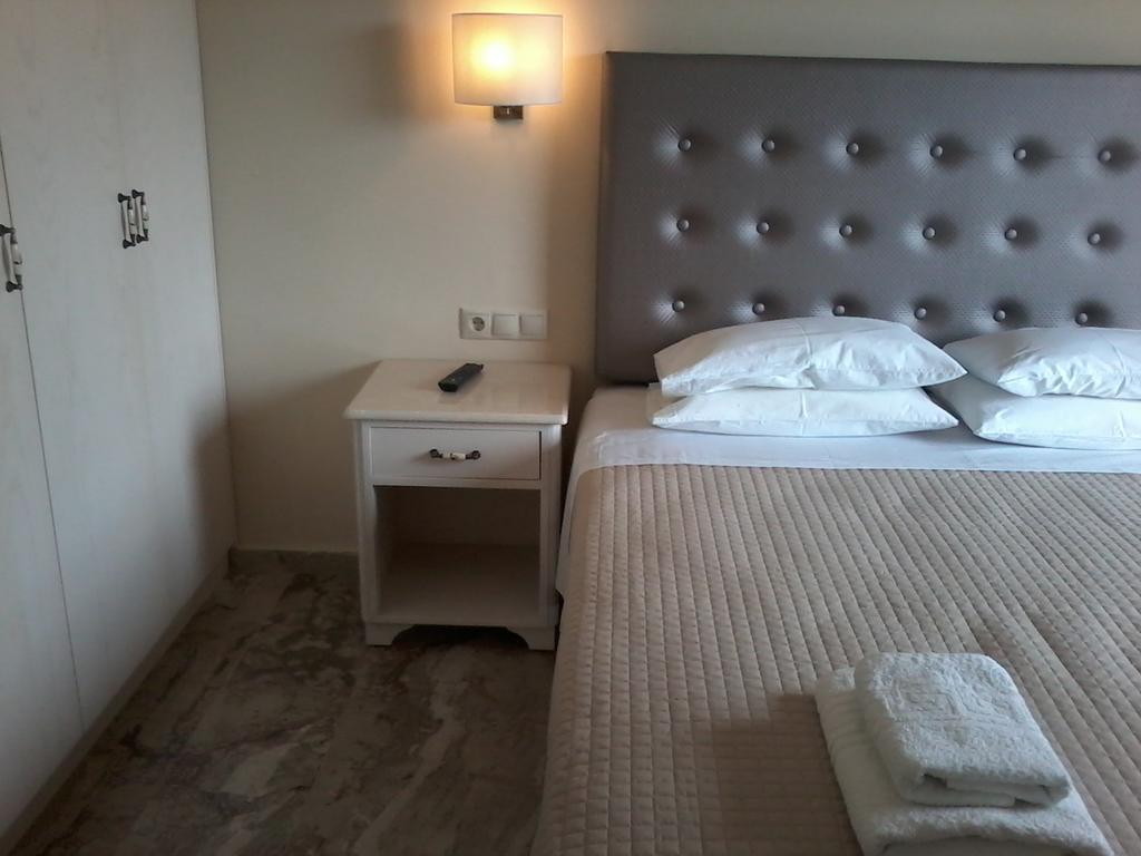 Royalrose Apartment Paleokastritsa Ngoại thất bức ảnh